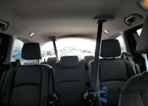 2022 Honda Odyssey Ex z USA, uszkodzony, nr VIN 5FNRL6H58NB018529